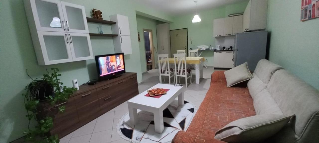 Gold Key Apartments, Durres Beach Exteriör bild