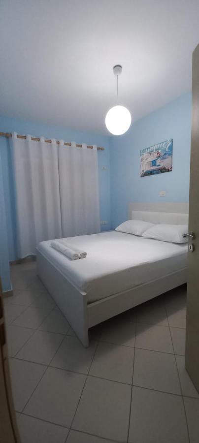 Gold Key Apartments, Durres Beach Exteriör bild