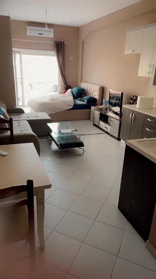Gold Key Apartments, Durres Beach Exteriör bild