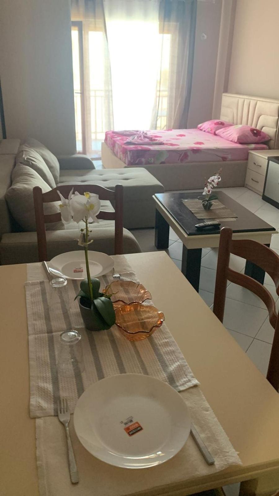 Gold Key Apartments, Durres Beach Exteriör bild